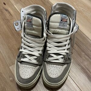 Off-White Gray and White Athletic Shoes